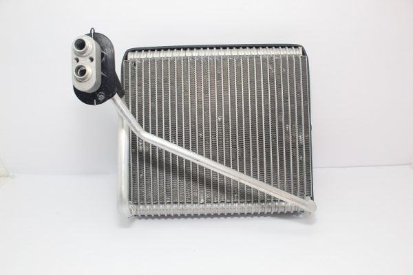 Evaporador Universal, 26 cm x 26cm x 45cm.